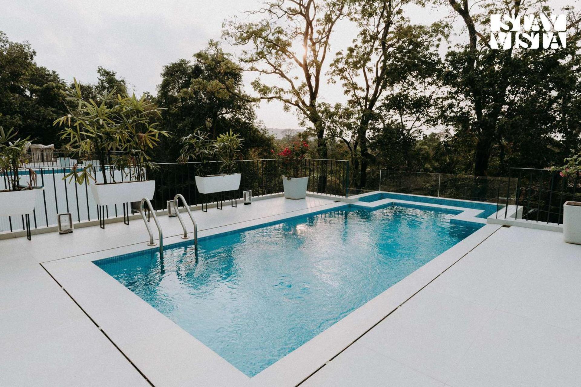Stayvista At Tellado Bellagio With Infinity Pool Siolim Esterno foto